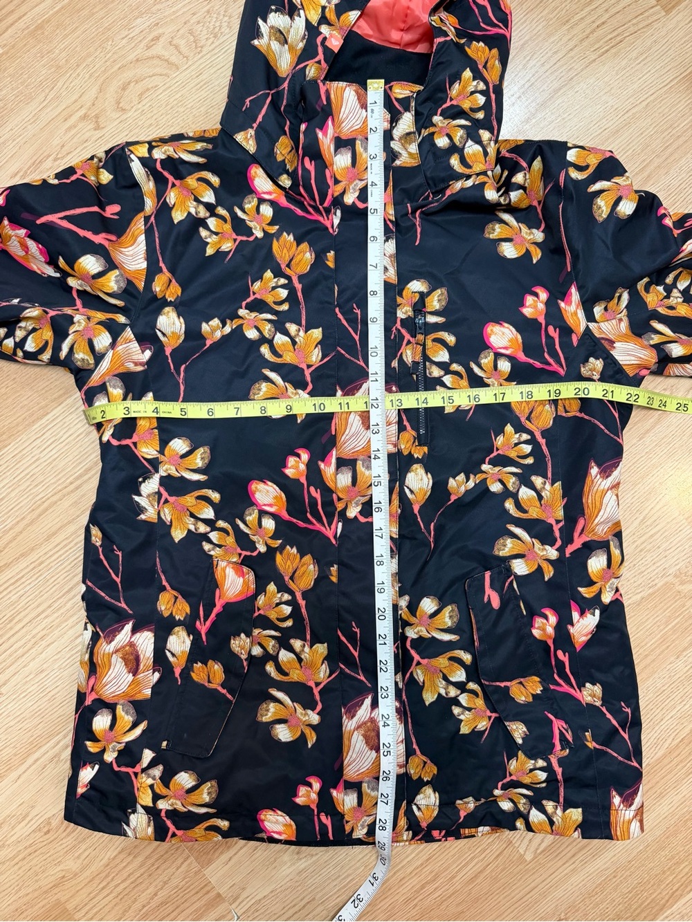 Roxy Womens L DryFlight 10K Floral Hooded Insulated Snow Ski Jacket Black - Picture 8 of 16